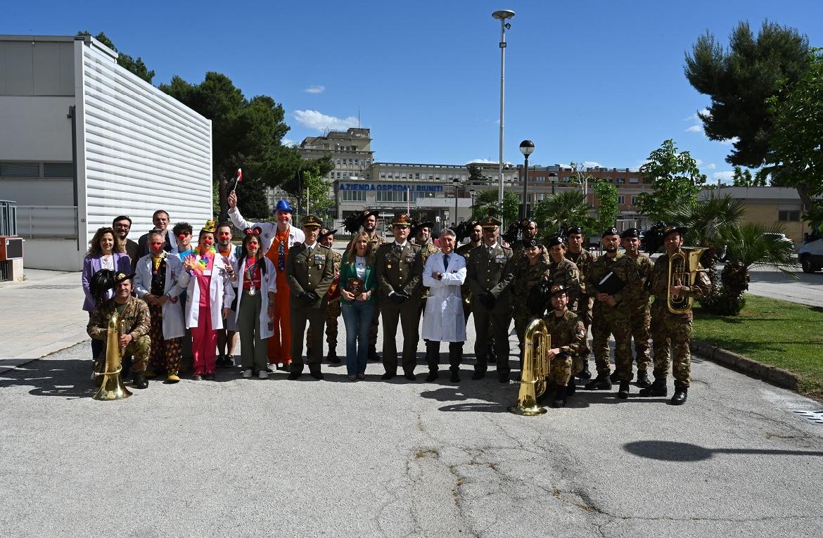 Solidarietà e vicinanza, l'11° Reggimento Genio Guastatori per i reparti pediatrici del Policlinico Foggia