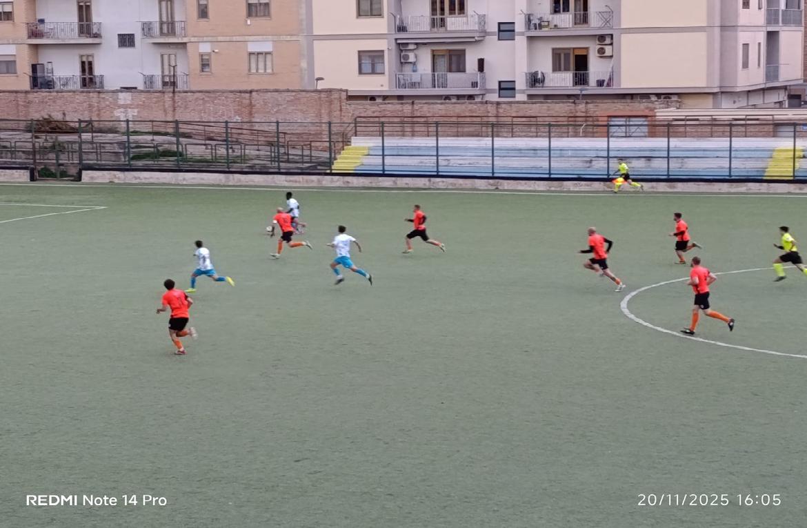 Calcio, il Lucera travolge la Virtus Andria e vola ai quarti di Coppa Italia